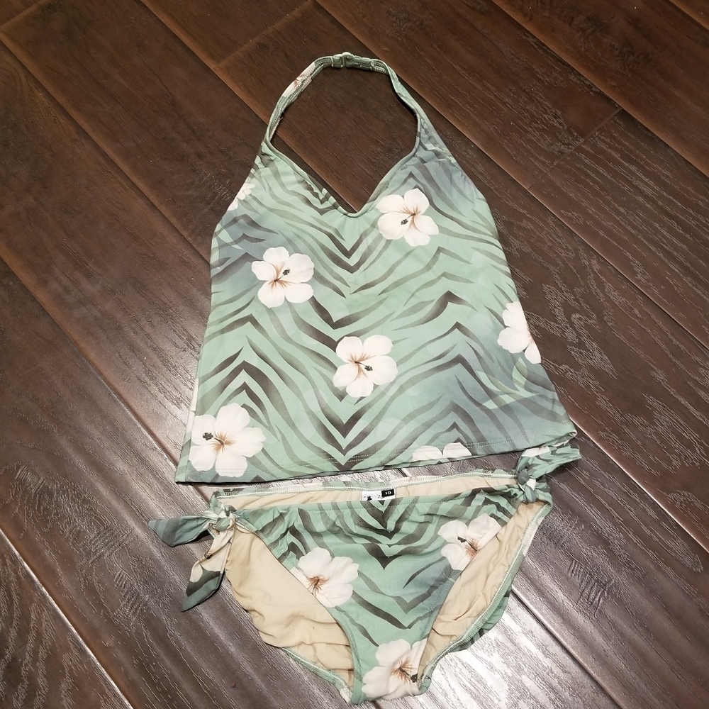 Mint green Hawaiian Tropical Halter Tankini Bikini Set 8/10